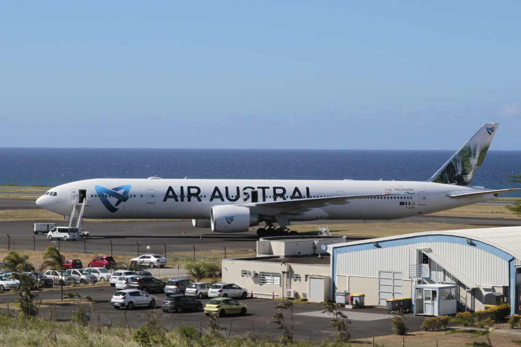 Air Austral Reprise Par Des Investisseurs R Unionnais La Meilleure